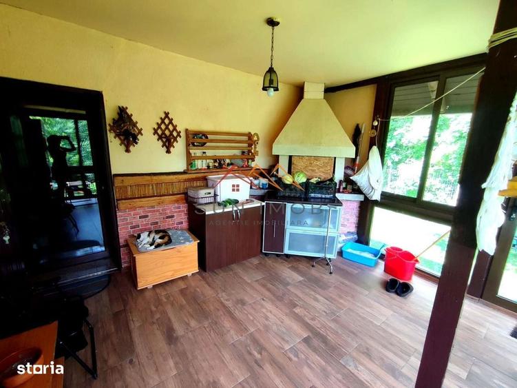 Casă cu 3 camere în Poiana