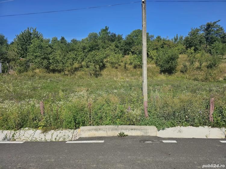 Teren de 2090 mp, în Exterior Vest