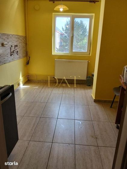 Apartament cu 3 camere în Mărăști