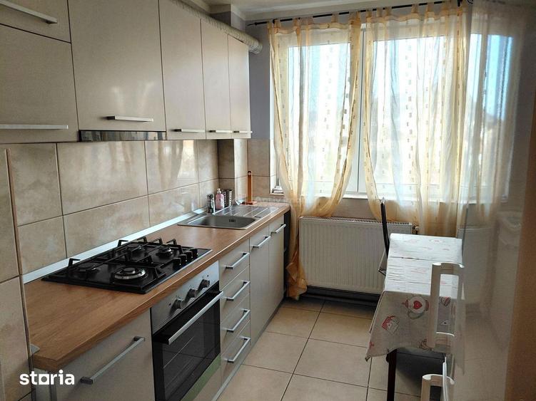 Apartament cu 2 camere semidecomandat în Săsar