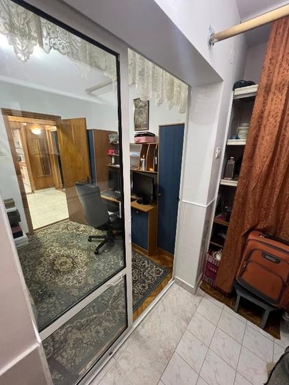 Apartament cu 4 camere decomandat, mobilat în Inel II