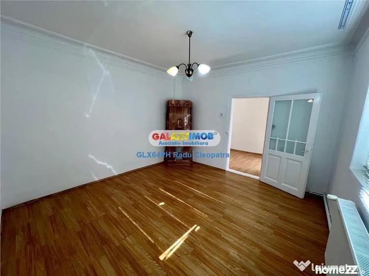 Casă cu 2 camere cu Teren 142 Mp în Sud