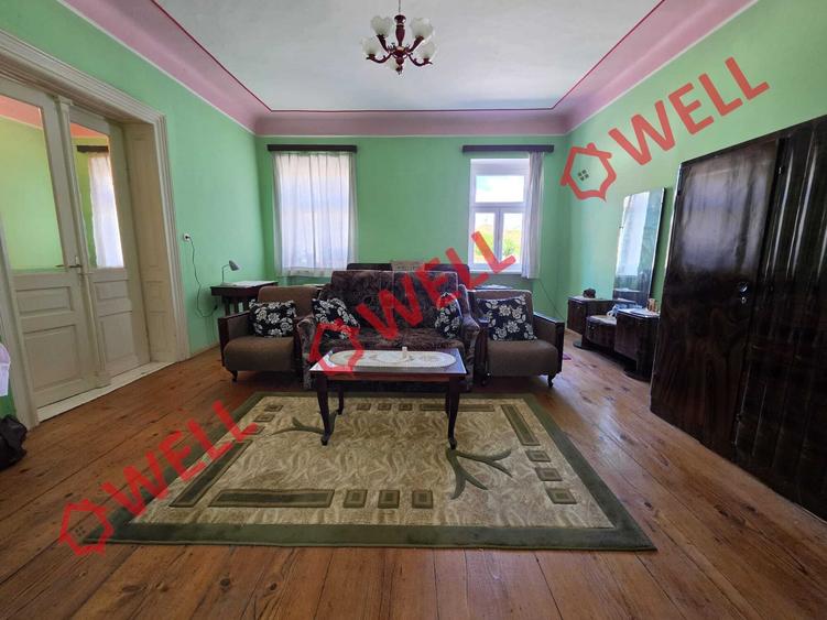 Casă cu 2 camere cu Teren 98 Mp în Central