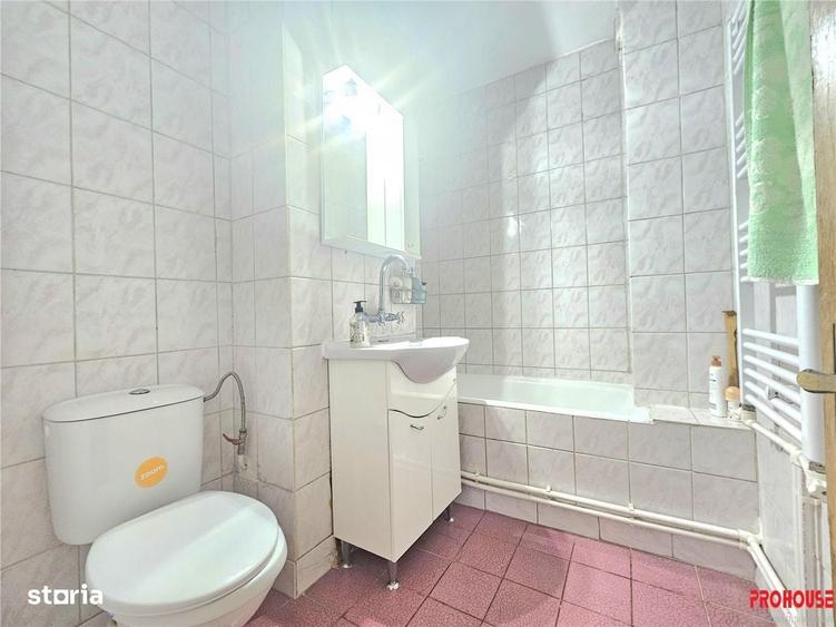 Apartament cu 3 camere decomandat în Ultracentral