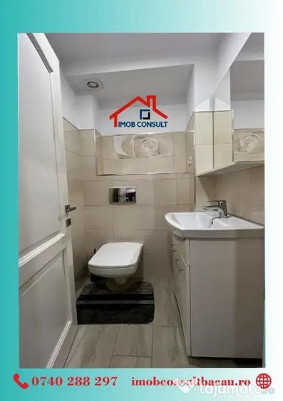 Apartament cu 3 camere decomandat în Republicii