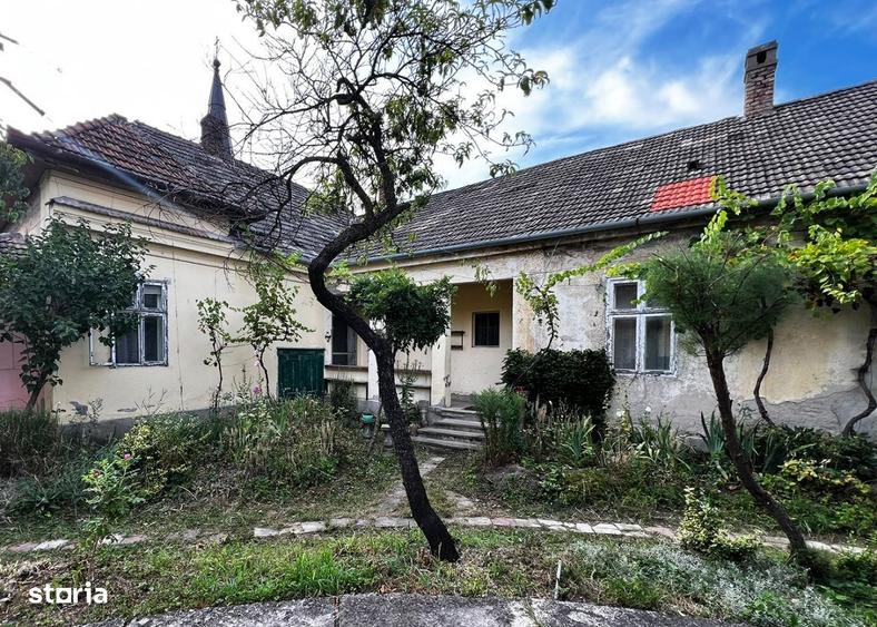 Casă cu 4 camere în Aleșd