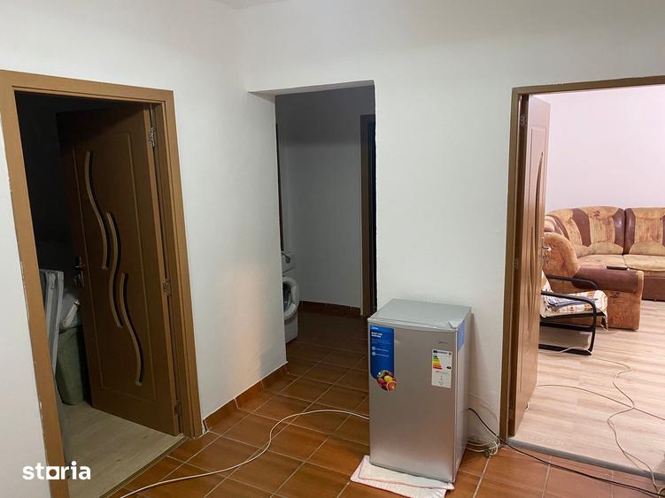 Apartament cu 3 camere decomandat în Triaj