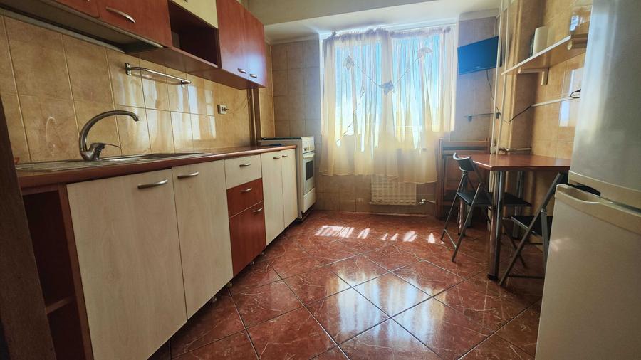 Apartament cu 2 camere semidecomandat în Militari