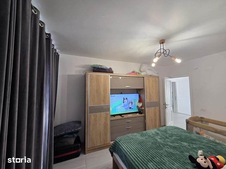 Casă cu 4 camere cu Teren 190 Mp în Mărășești
