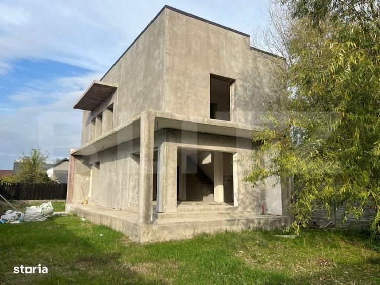 Casă cu 4 camere în Albești