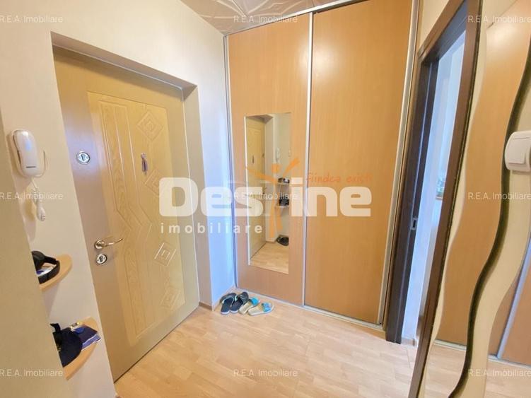 Apartament cu 2 camere decomandat, mobilat în Rahova