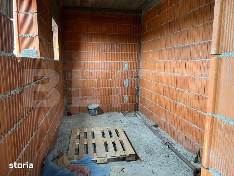 Casă cu 4 camere cu Teren 530 Mp în Central