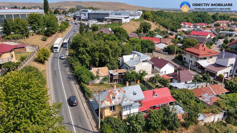 Teren intravilan de 700 mp, în 1 Mai