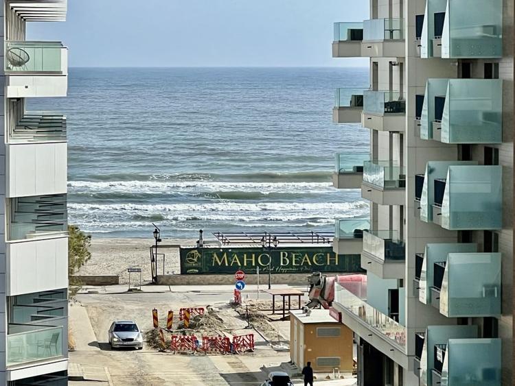 Apartament cu 2 camere decomandat în Mamaia — fotografia 2
