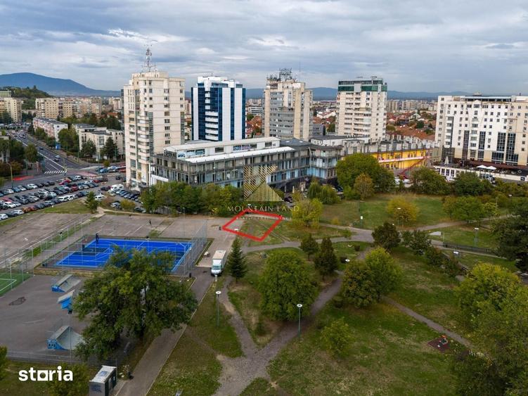 Teren de 420 mp, în Centrul Civic