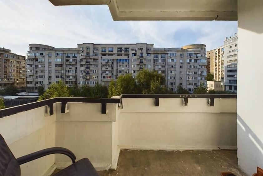 Apartament cu 2 camere decomandat, mobilat în P-ța Muncii