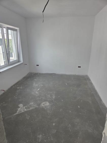 Casă individuală cu 4 camere cu Teren 200 Mp în Cumpăna