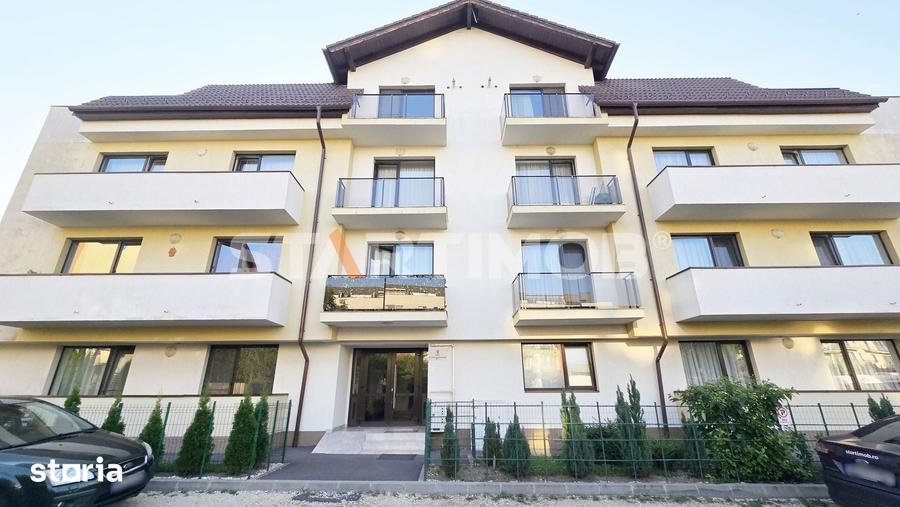 Apartament cu 3 camere decomandat în Tractorul