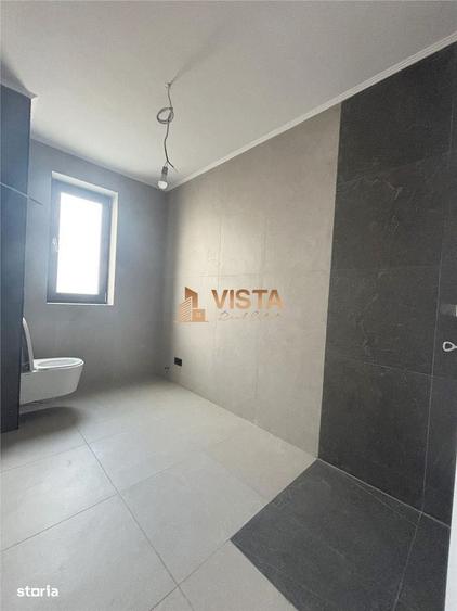 Casă cu 4 camere cu Teren 335 Mp în IAR