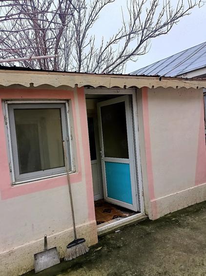 Casă cu 7 camere cu Teren 1352 Mp în Victoria