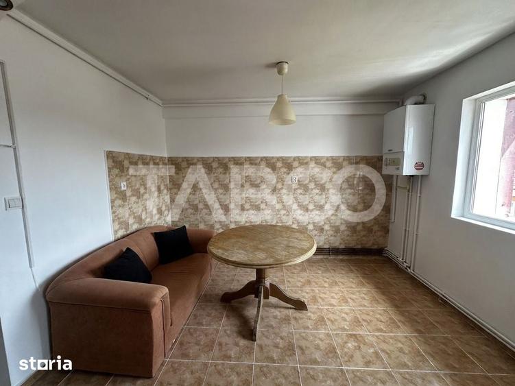 Apartament cu 2 camere decomandat în Ștrand