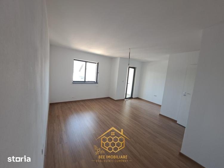 Casă cu 3 camere cu Teren 220 Mp în Bucovăț
