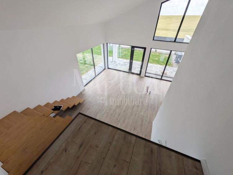 Duplex cu 4 camere cu Canalizare în Iosia