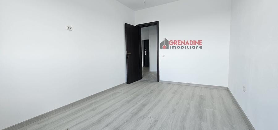 Apartament cu 3 camere decomandat în Sânpetru