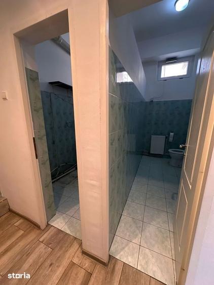 Spațiu comercial, de 50 mp, în Central