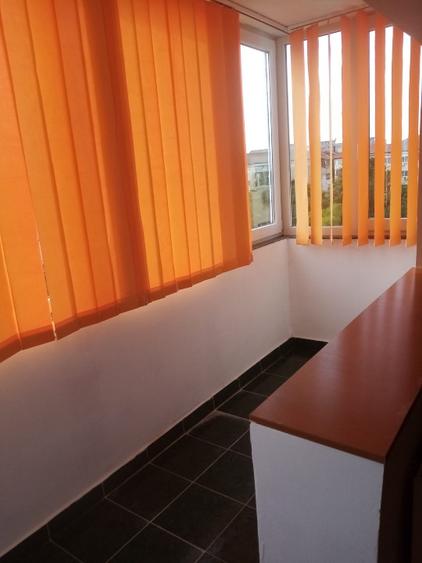 Apartament cu 2 camere semidecomandat în Steaua