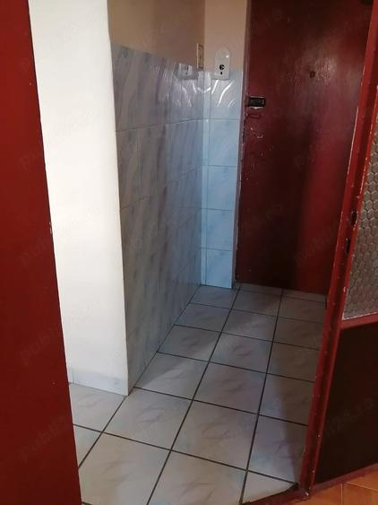 Apartament cu 2 camere decomandat în Ferentari