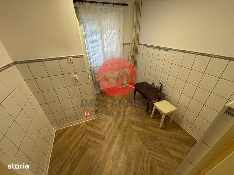 Apartament 3 camere renovat, etaj 2, 62 mp Zona Taxe si Impozite - 1