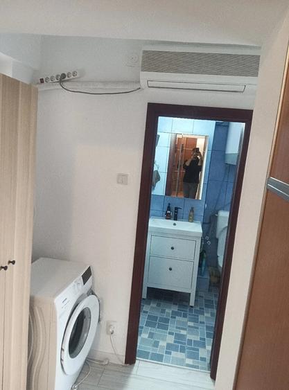 Apartament cu 3 camere decomandat în Pantelimon