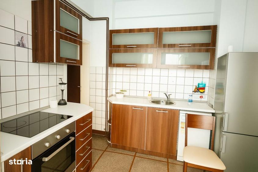 Apartament cu 2 camere, mobilat în Sala Palatului
