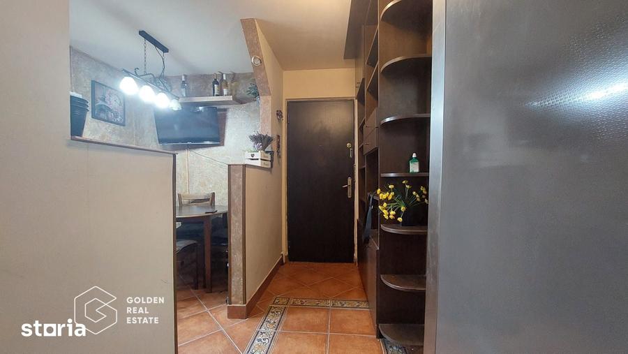 Apartament cu 3 camere decomandat în Podgoria