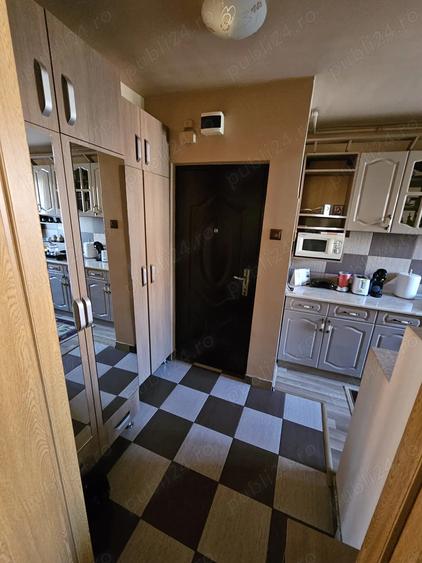 Vand apartament 2 camere Petrosani - 3