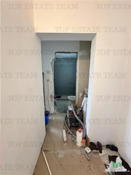 Apartament de 3 camere, decomandat,  renovat complet ,Drumul Taberei, 4 minute d - 5