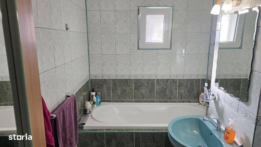 Vand apartament 3 camere decomandat in Deva, Al. Neptun, et 3, mobilat - 5