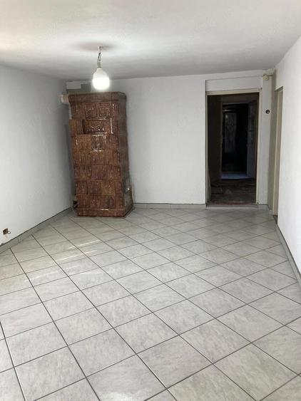 Vanzare casa in Flore?ti Ph (in curs de renovare) - 5