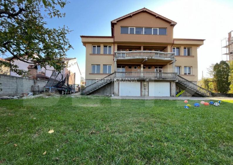 Vila D + P + E + M de 600 mp utili, teren de 1.400 mp, Cata