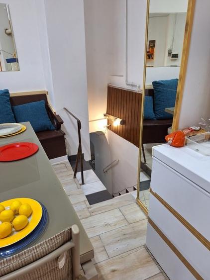 Vila fara risc seismic,renovata,izolata ext,P+1+pod inalt,9 camere,4 bai,pivnita - 4