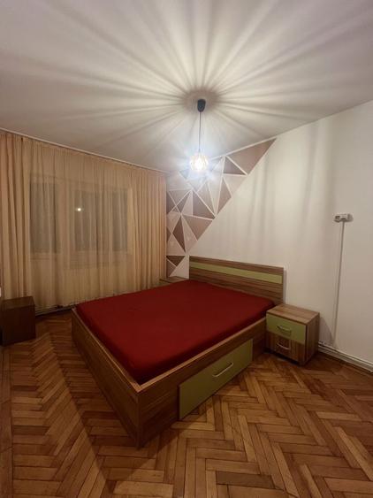 Inchiriez apartament 2camere decomandat - 2
