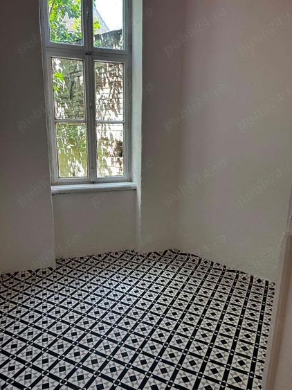 Apartament 4 camere (cladire istorica) - 4