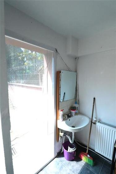 Spatiu comercial 20mp , zona Lipovei - 6