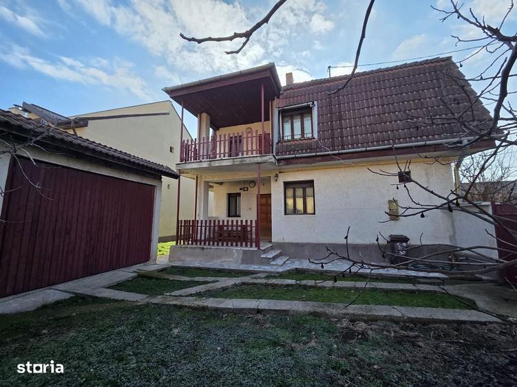 Vand casa P+1, cartierul Functionarilor - 12