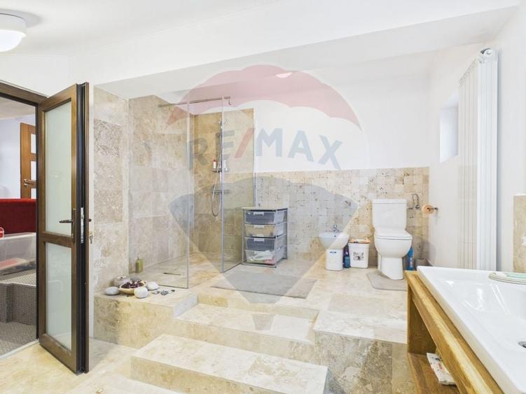 Vilă moderna si luminoasa 2011, cu 5 camere, 500mp curte si garaj - 10