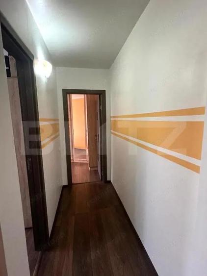 Apartament de vanzare, cu 3 camere decomandat, 60 mp, zona Astra - 7