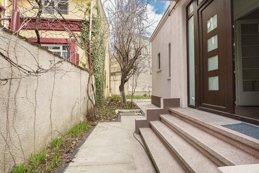 Piata Muncii, casa 87 mp totali, 179 mp curte libera, ideala birouri - 8