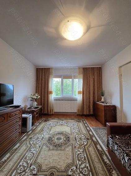 Vand apartament 3 camere, semidecomandat, zona Casa de Cultura, Constanta - 1