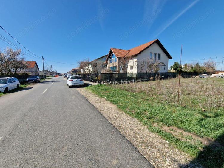 Teren de Vanzare in Dumbravi?a - 1000mp